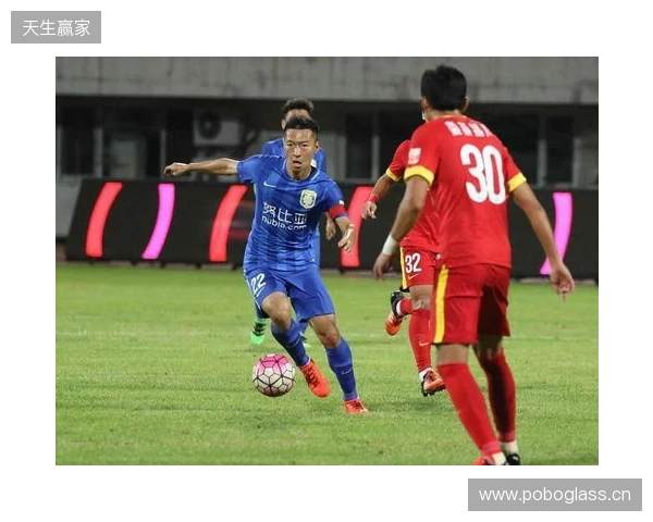 北青：吴曦接近续约申花，有经纪人表示若他在转会市场会很抢手