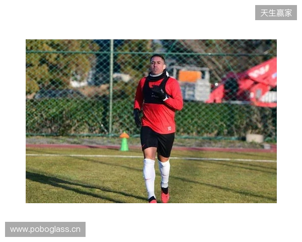 记者：韦世豪当蓉城队长并不意外 他和罗慕洛刘殿座携手带队前进