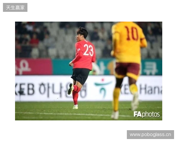 媒体人：U17国脚张伯霖接近加盟湖北星辉，玉昆也曾向球员报价